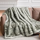 HOMFINE Luxury Faux Fur Blanket - Super Thick Warm Long Fluff Fuzzy Throw Blanket for Bed, Sofa, Couch, Home Decor with Soft Cozy Plush Velvet Back, 90"x90", Deluxe White