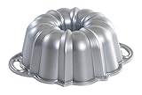 Nordic Ware Platinum Collection Bundt Pan, 6-Cup
